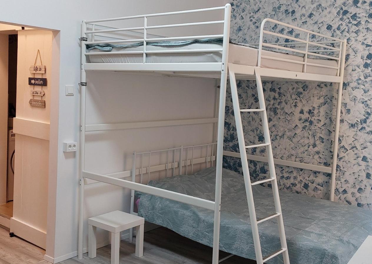 Apartma On Board